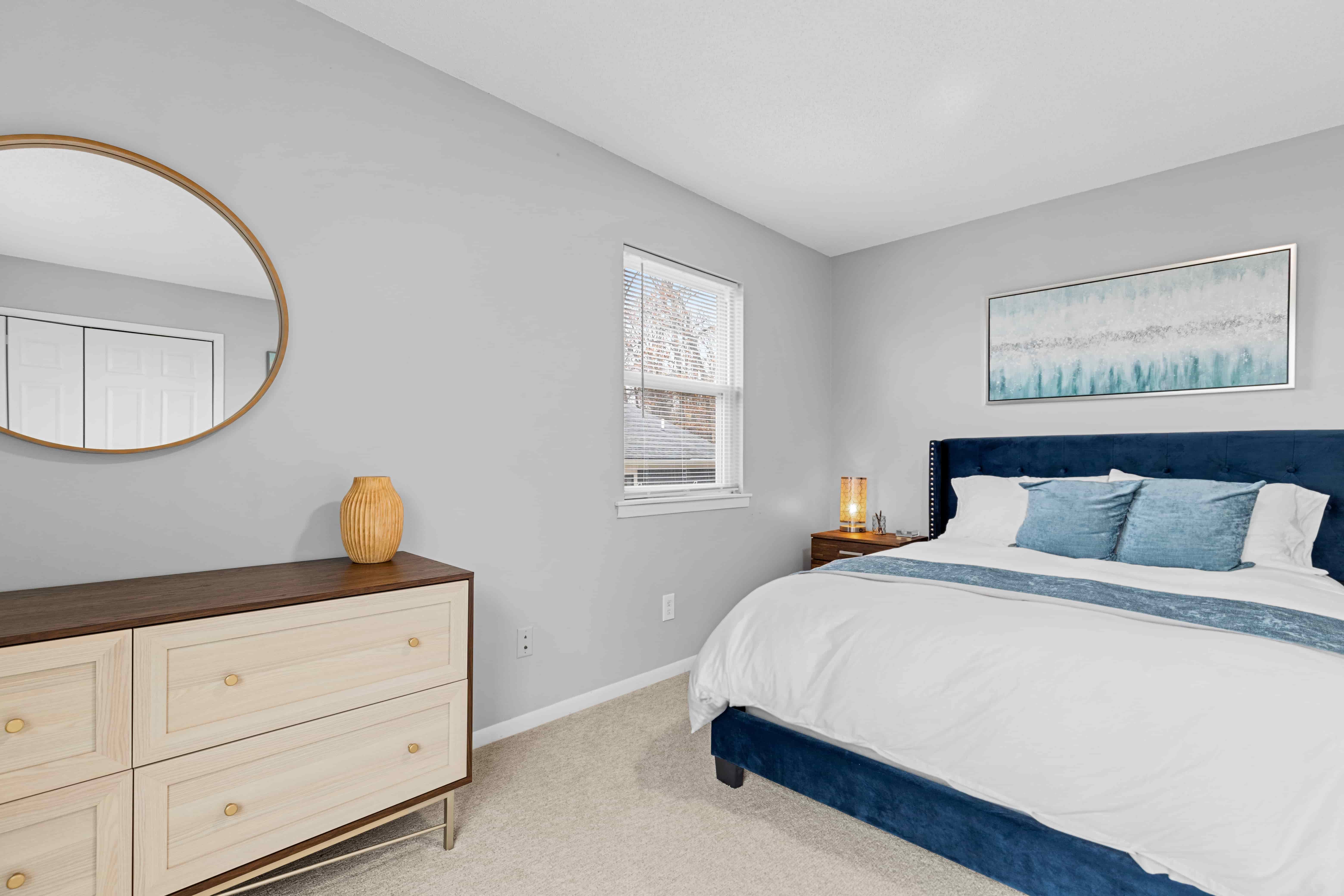 Vanilla Paints Location in Ottawa, Ontario, Canada